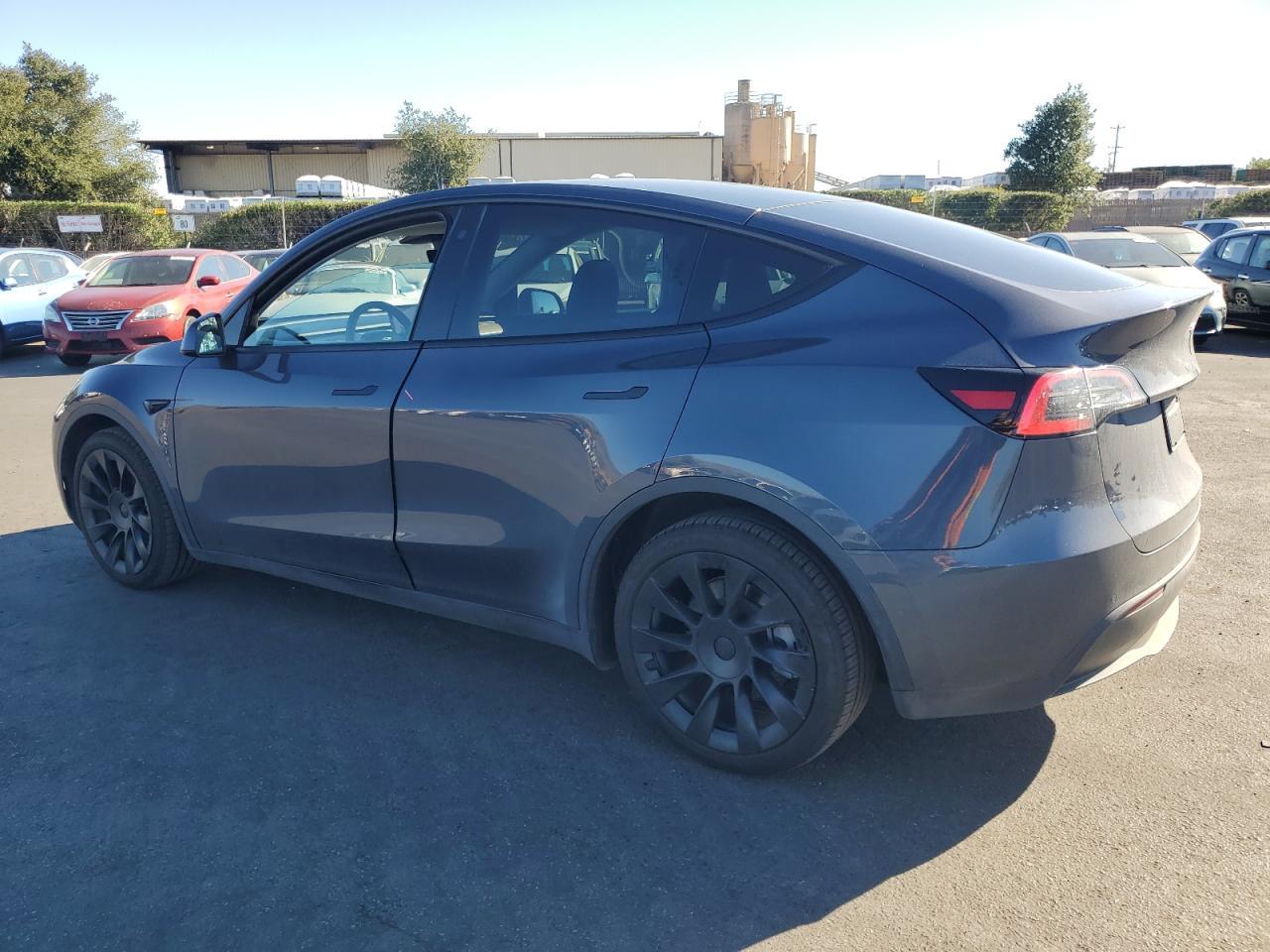 2020 Tesla Model Y - Image 2