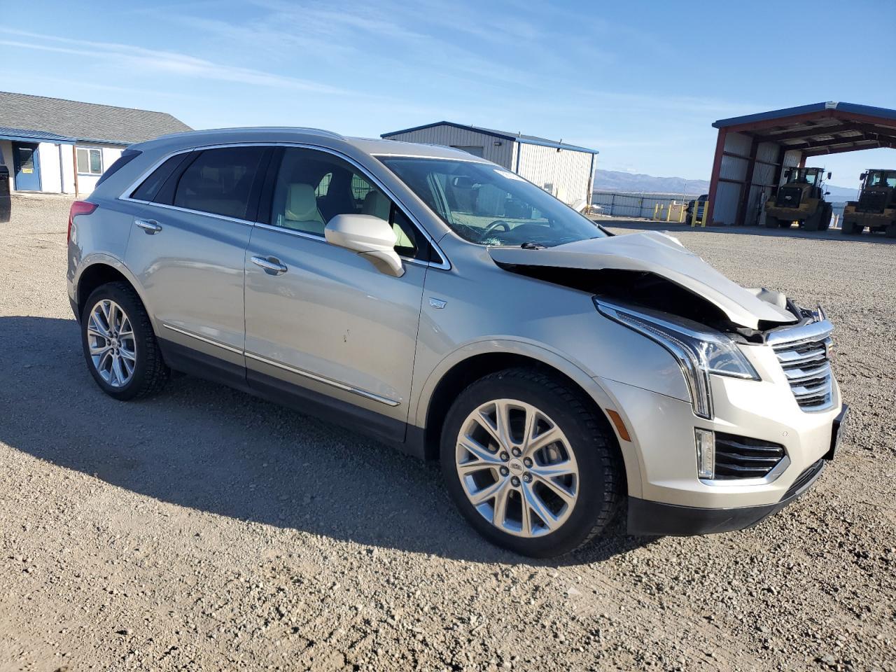 2017 Cadillac Xt5 Luxury - Фото 4