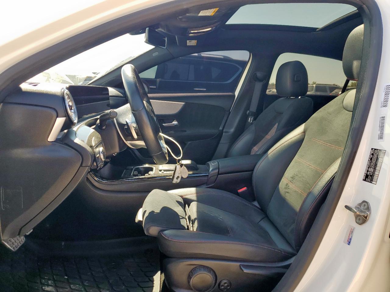 2022 Mercedes-Benz A 220 - Image 7