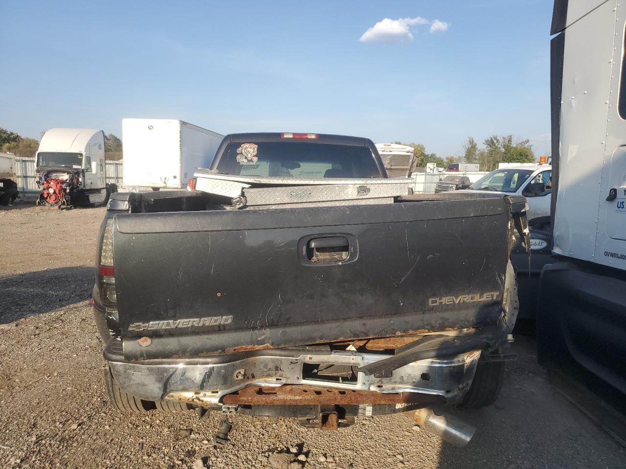 2005 Chevrolet Silverado 3500 Work - Фото 6