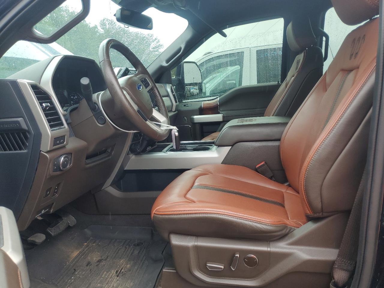 2022 Ford F250 Super Duty - Image 7