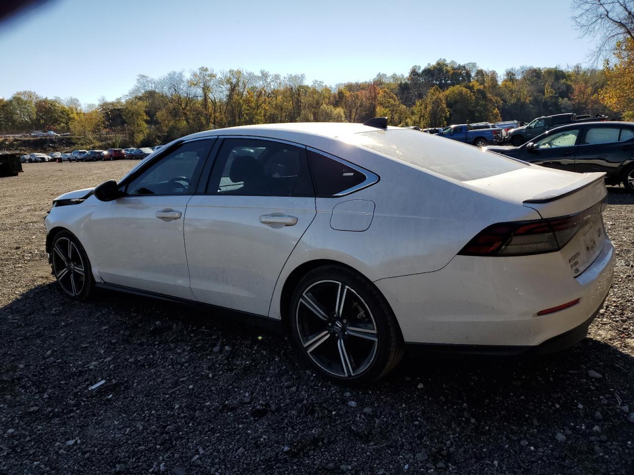 2023 Honda Accord Hybrid Sport - Image 2