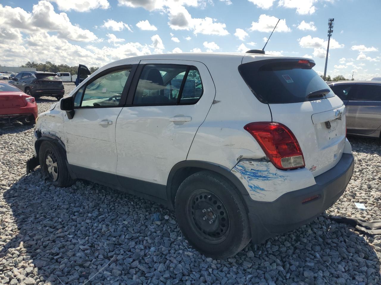 2015 Chevrolet Trax Ls - Фото 2