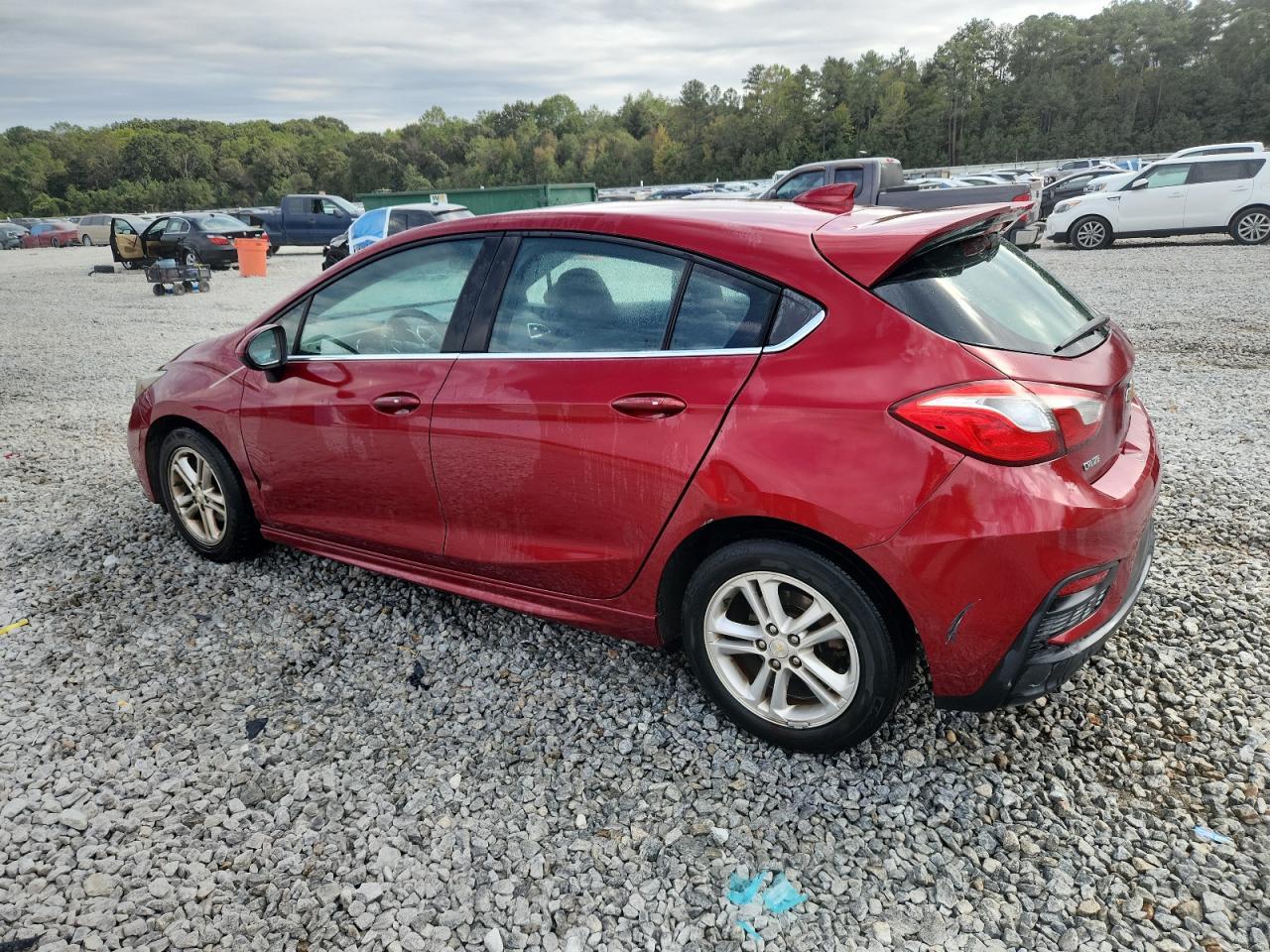 2017 Chevrolet Cruze Lt - Фото 2