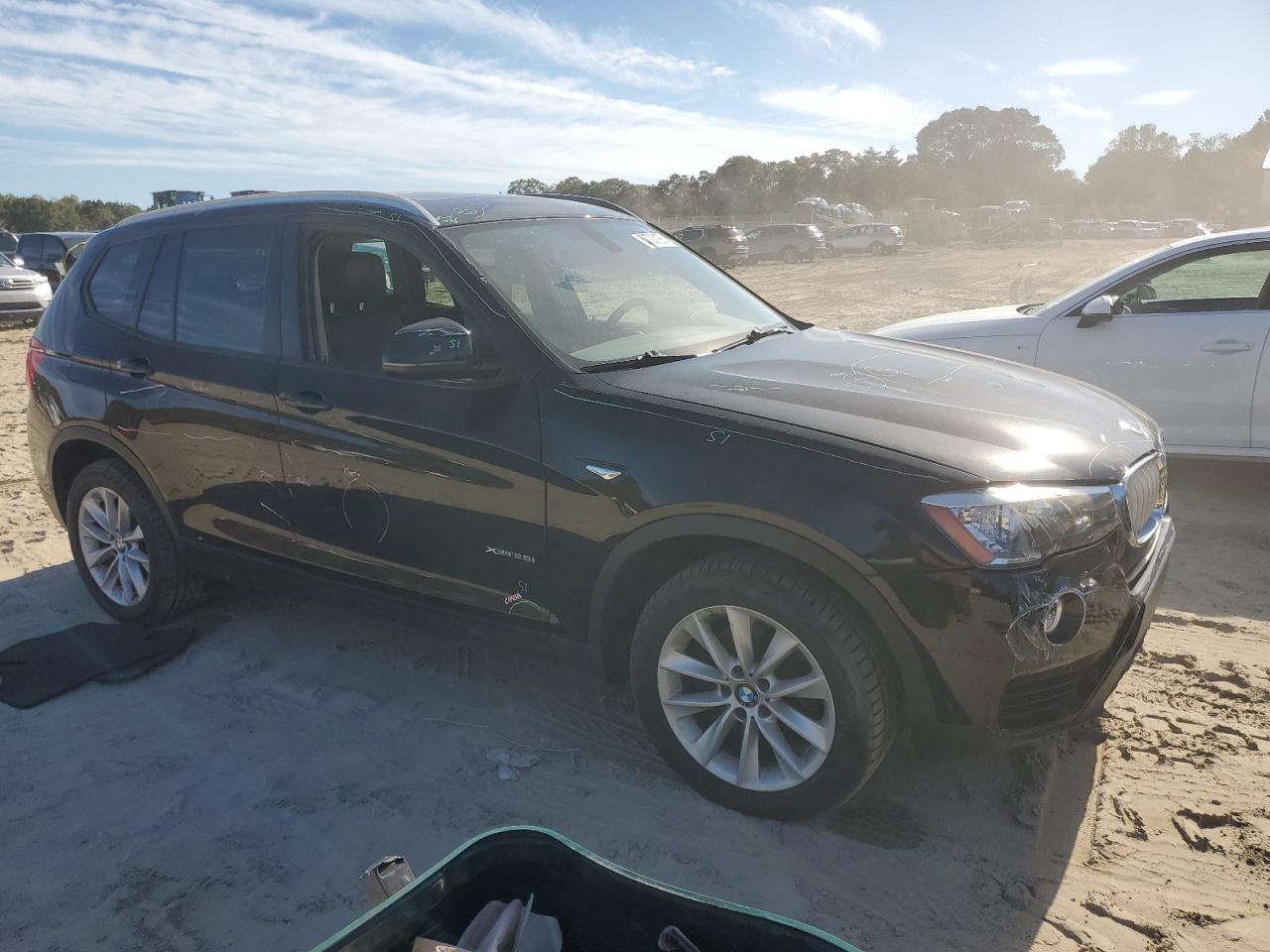 2017 BMW X3 xDrive28I - Фото 4