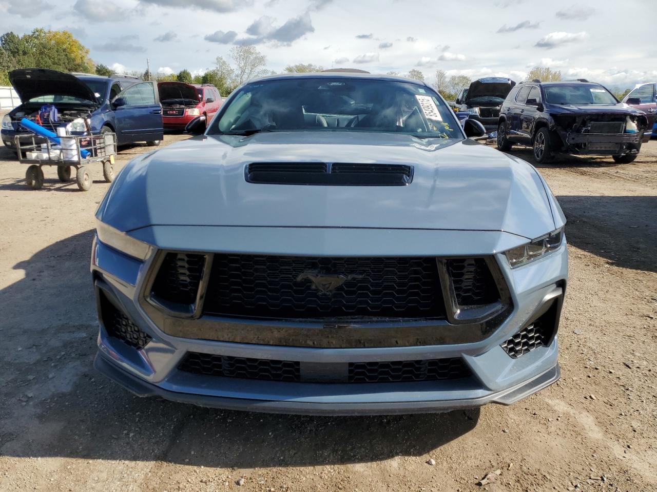 2024 Ford Mustang Gt - Фото 5