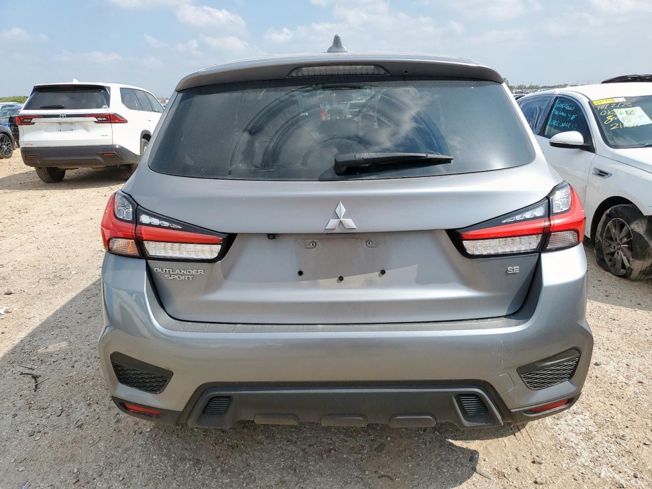2021 Mitsubishi Outlander Sport Se - Image 6