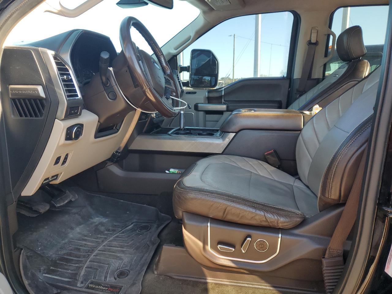 2018 Ford F350 Super Duty - Фото 7