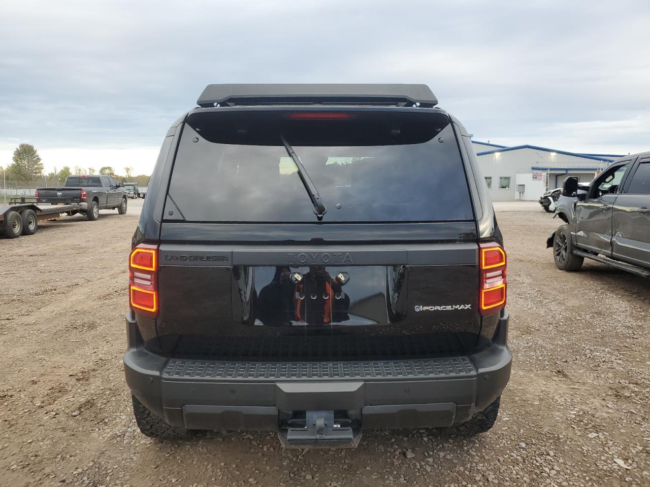 2025 Toyota Land Cruiser Base - Image 6