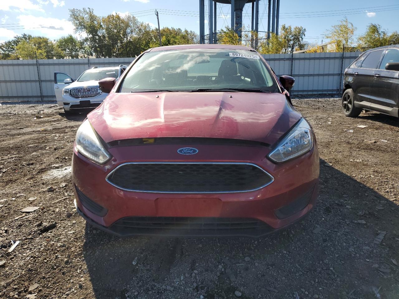2017 Ford Focus Se - Фото 5