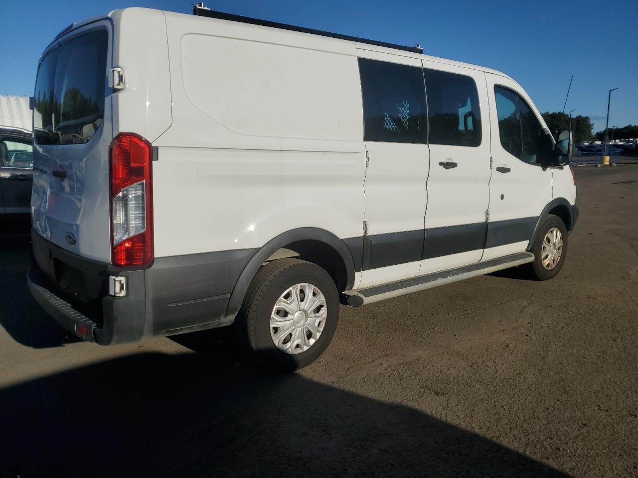 2019 Ford Transit T-250 - Image 3