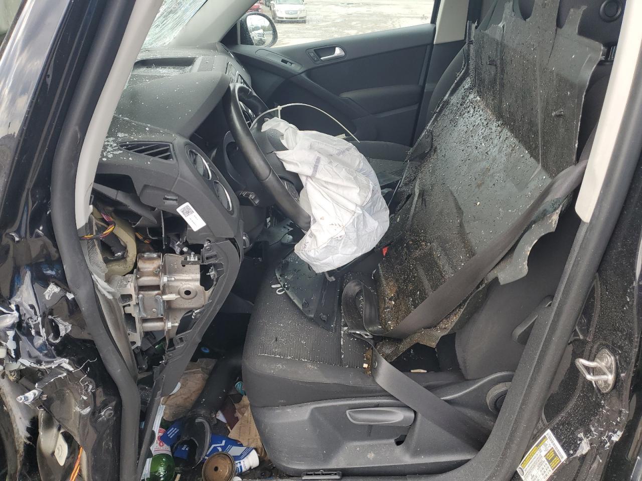 2013 Volkswagen Tiguan S - Фото 7