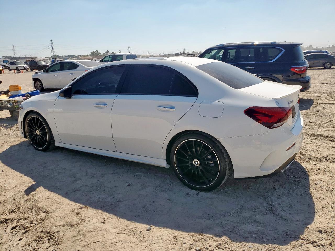 2022 Mercedes-Benz A 220 - Image 2