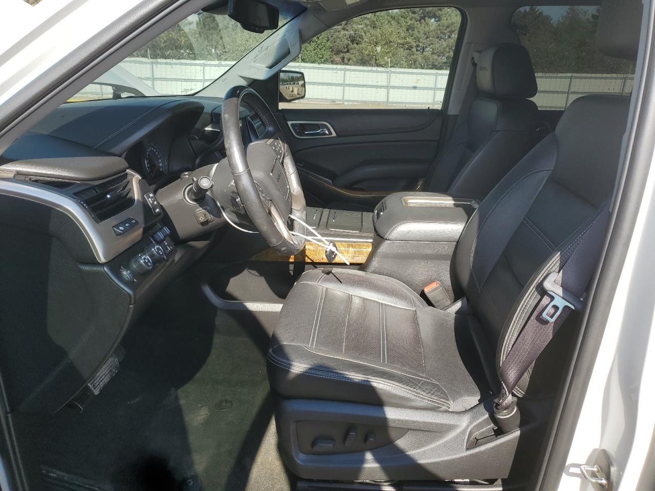 2017 GMC Yukon Denali - Image 7