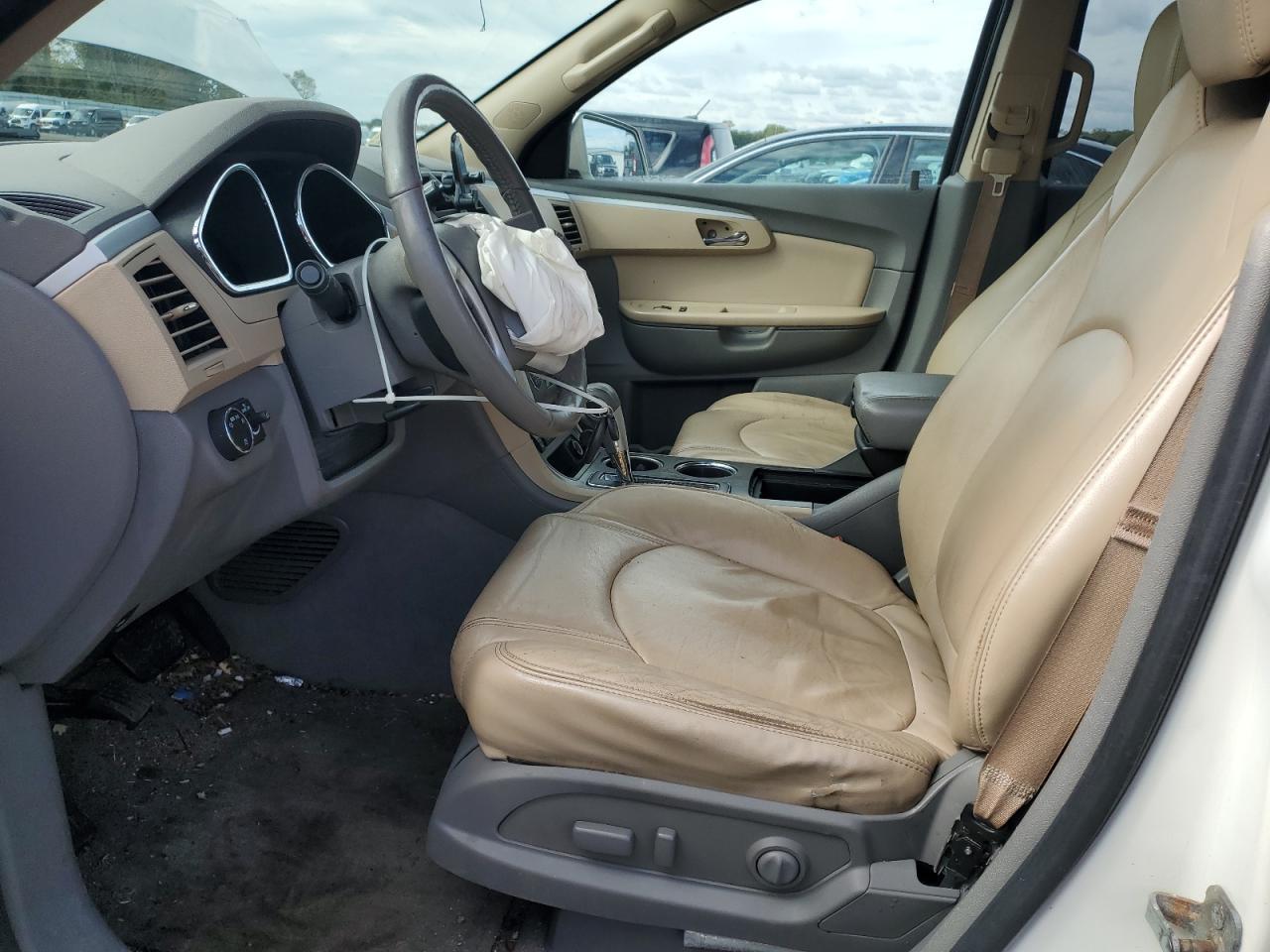 2012 Chevrolet Traverse Lt - Image 7