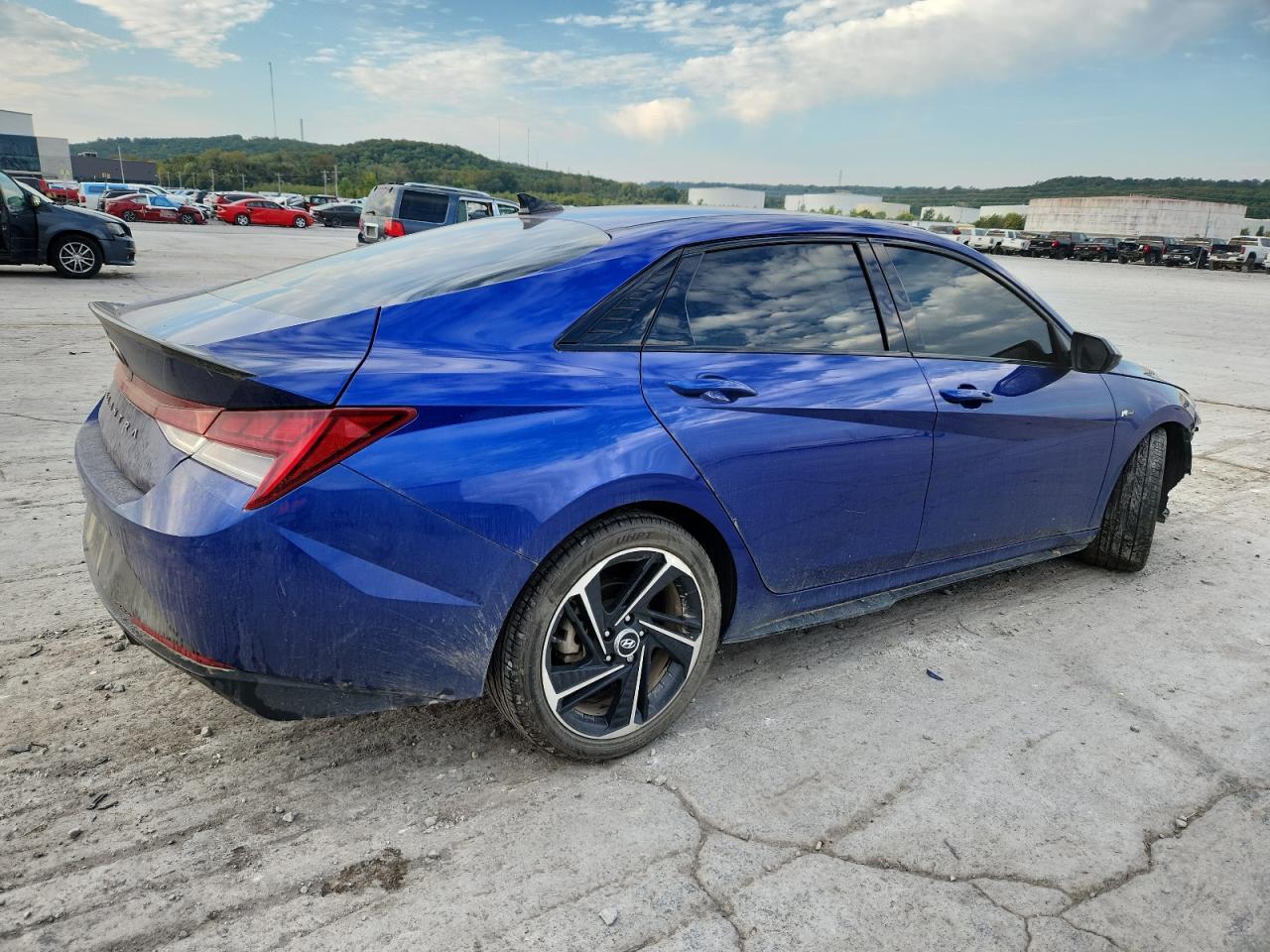 2023 Hyundai Elantra N Line - Фото 3