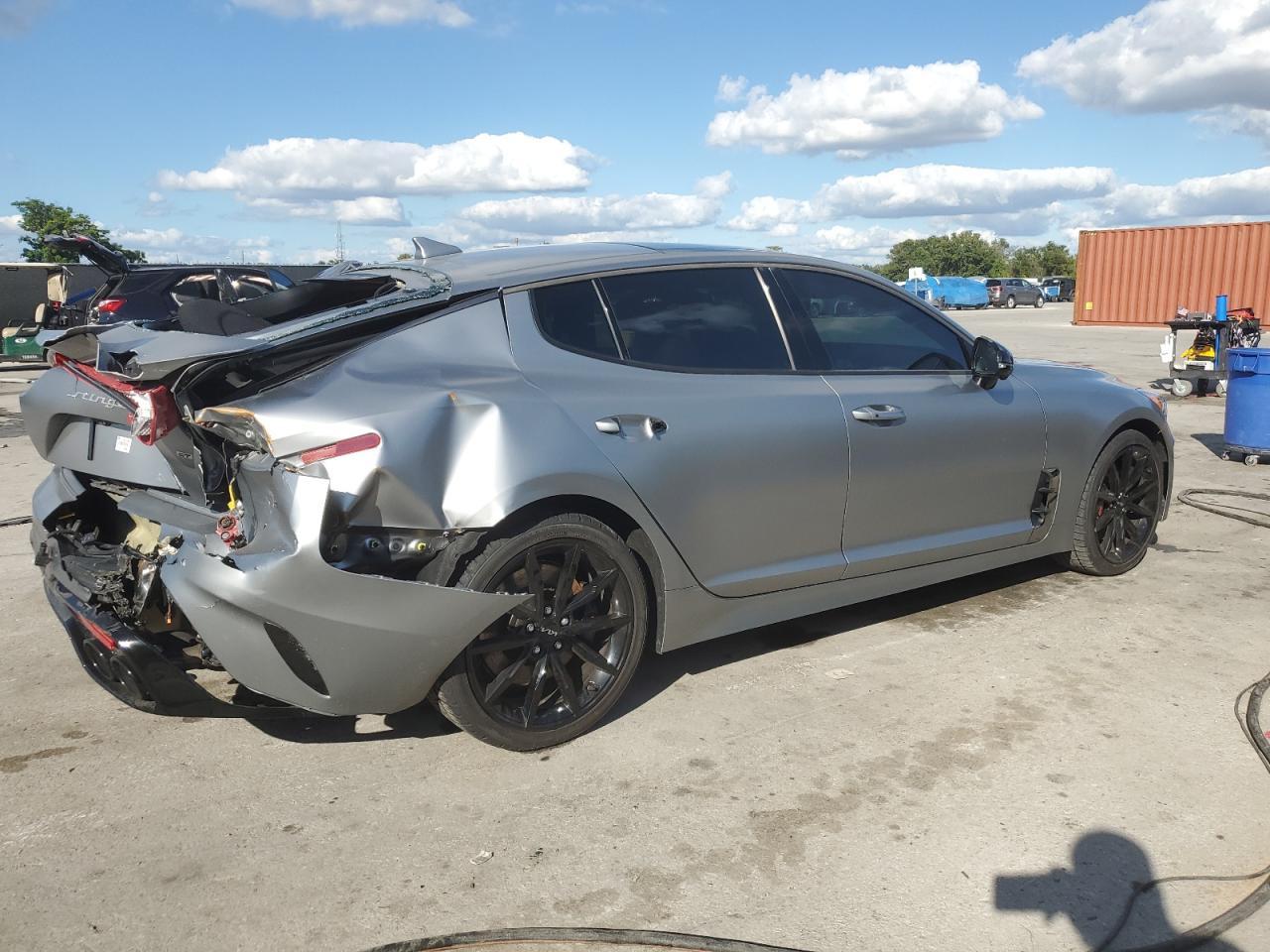 2023 Kia Stinger Gt2 - Image 3