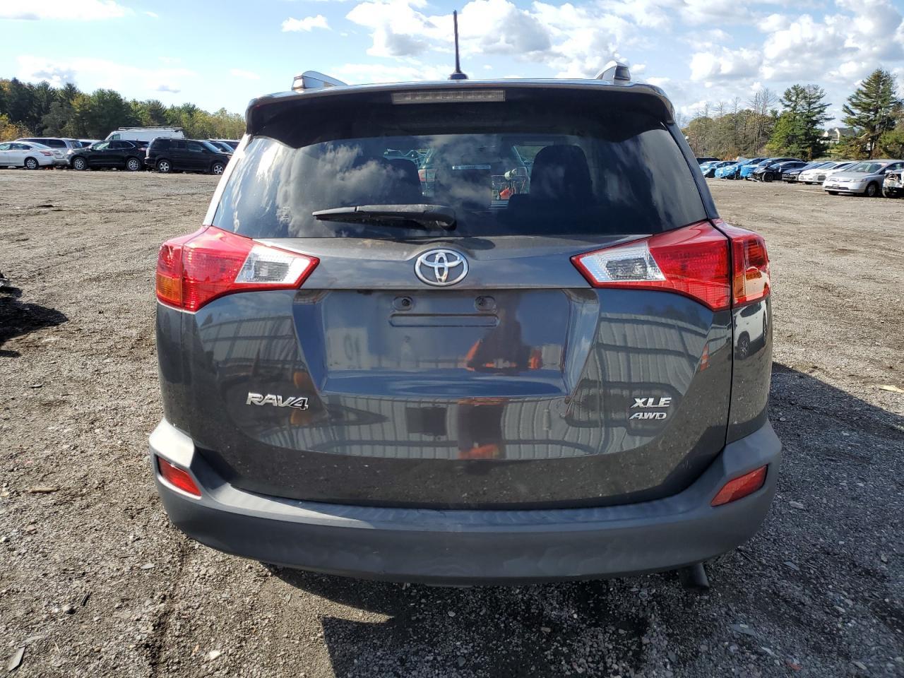 2015 Toyota Rav4 Xle - Фото 6
