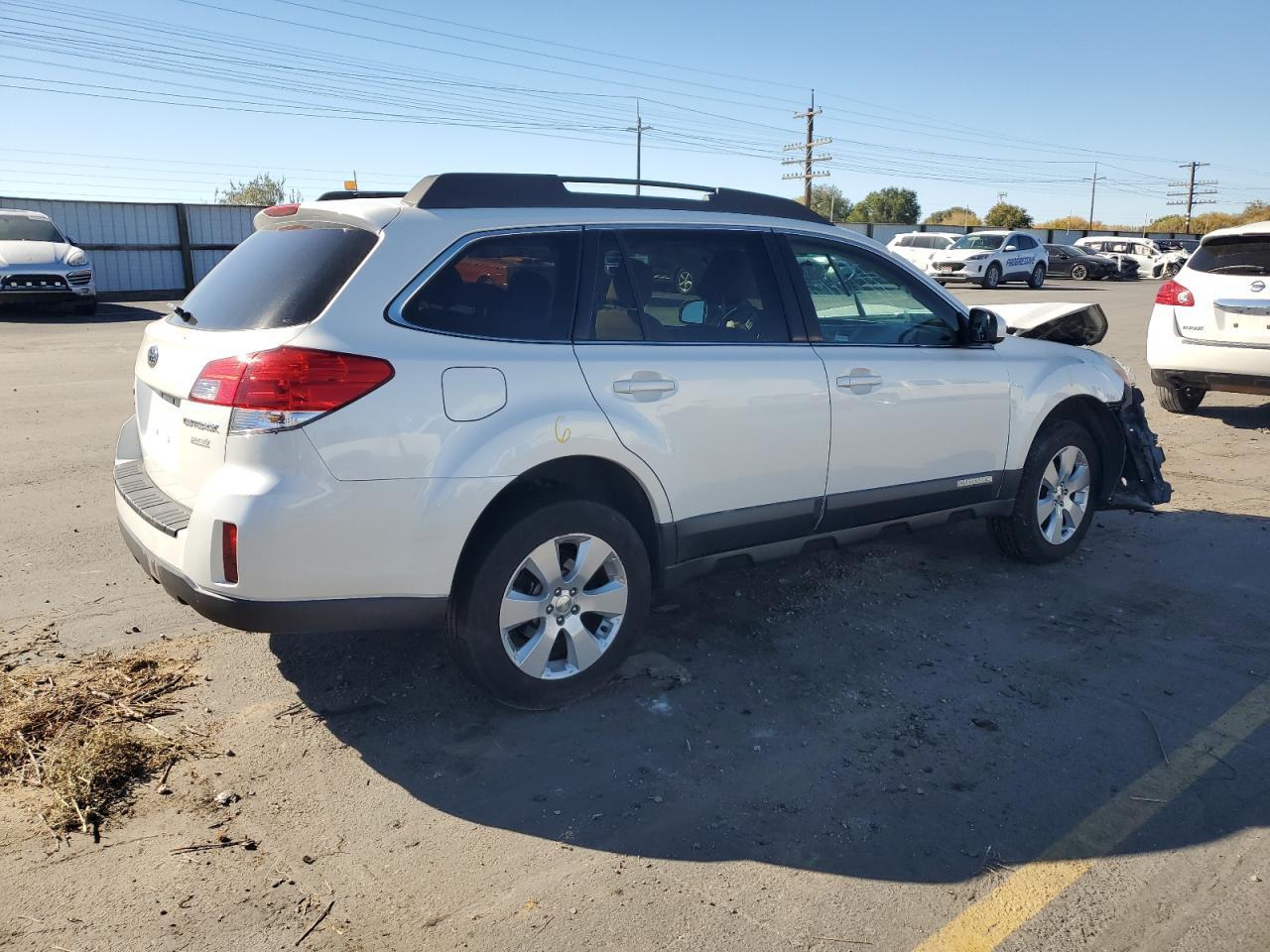 2012 Subaru Outback 2.5I Premium - Фото 3