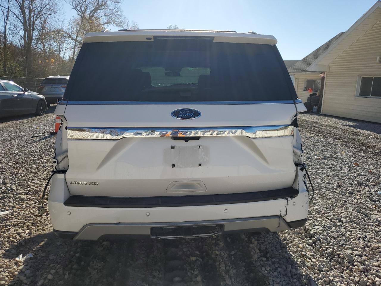 2018 Ford Expedition Limited - Image 6