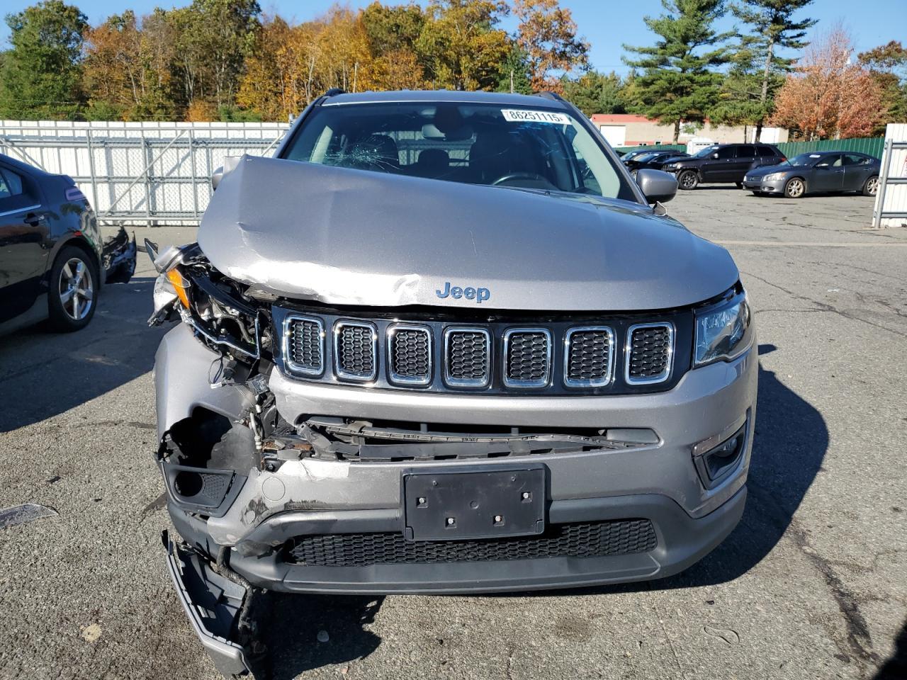 2018 Jeep Compass Latitude - Фото 5
