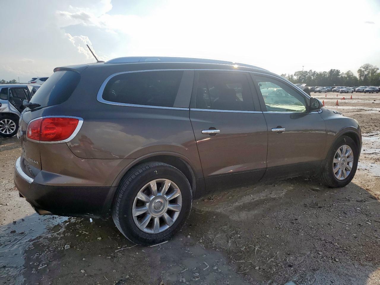 2012 Buick Enclave - Image 3