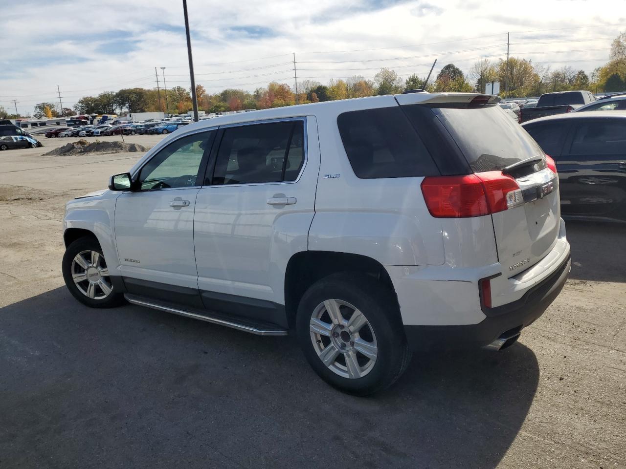 2016 GMC Terrain Sle - Image 2