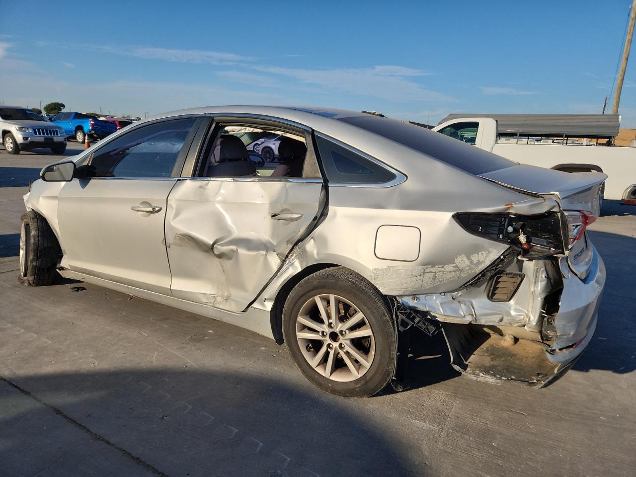 2016 Hyundai Sonata Se - Фото 2