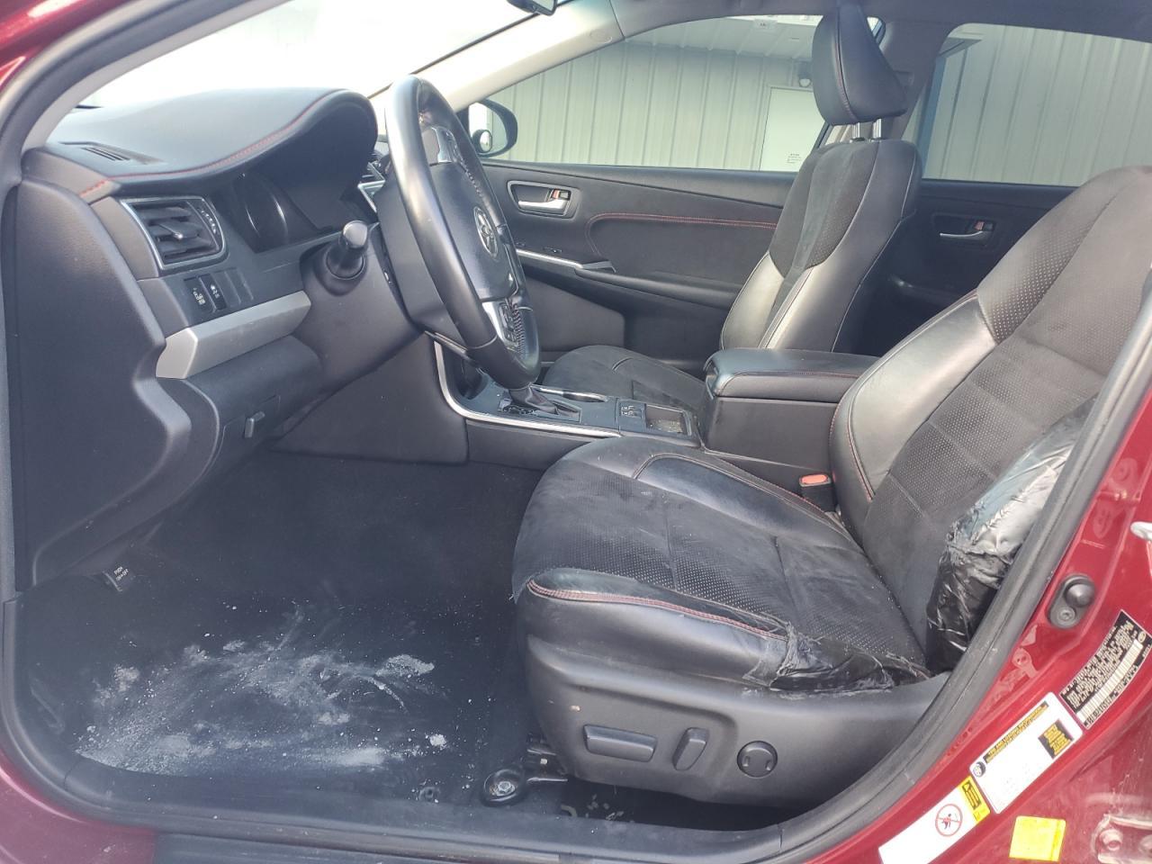 2016 Toyota Camry Le - Image 7