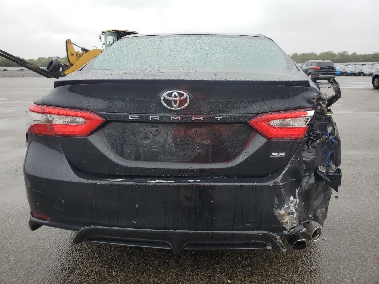 2018 Toyota Camry L - Image 6