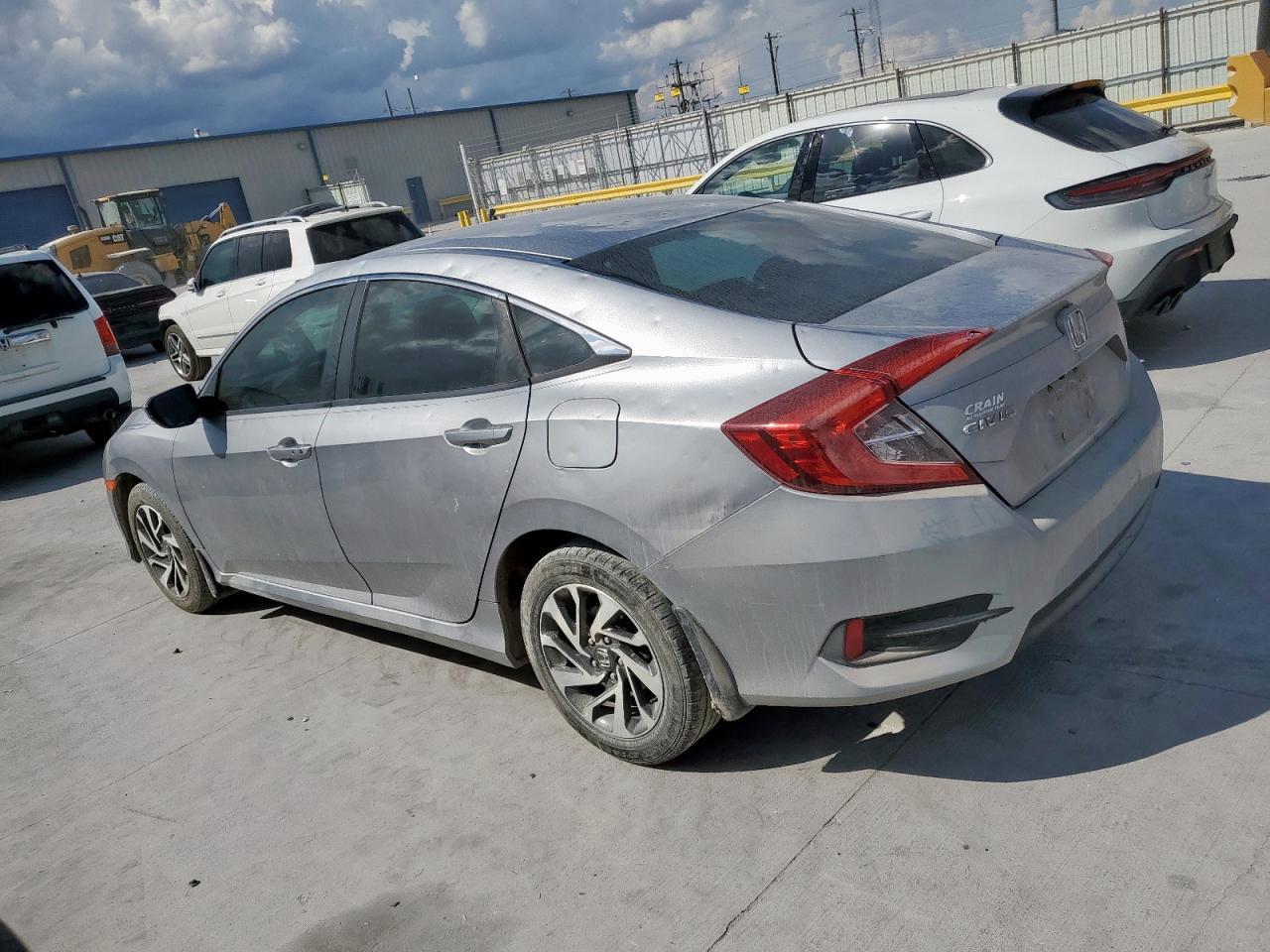 2016 Honda Civic Ex - Фото 2