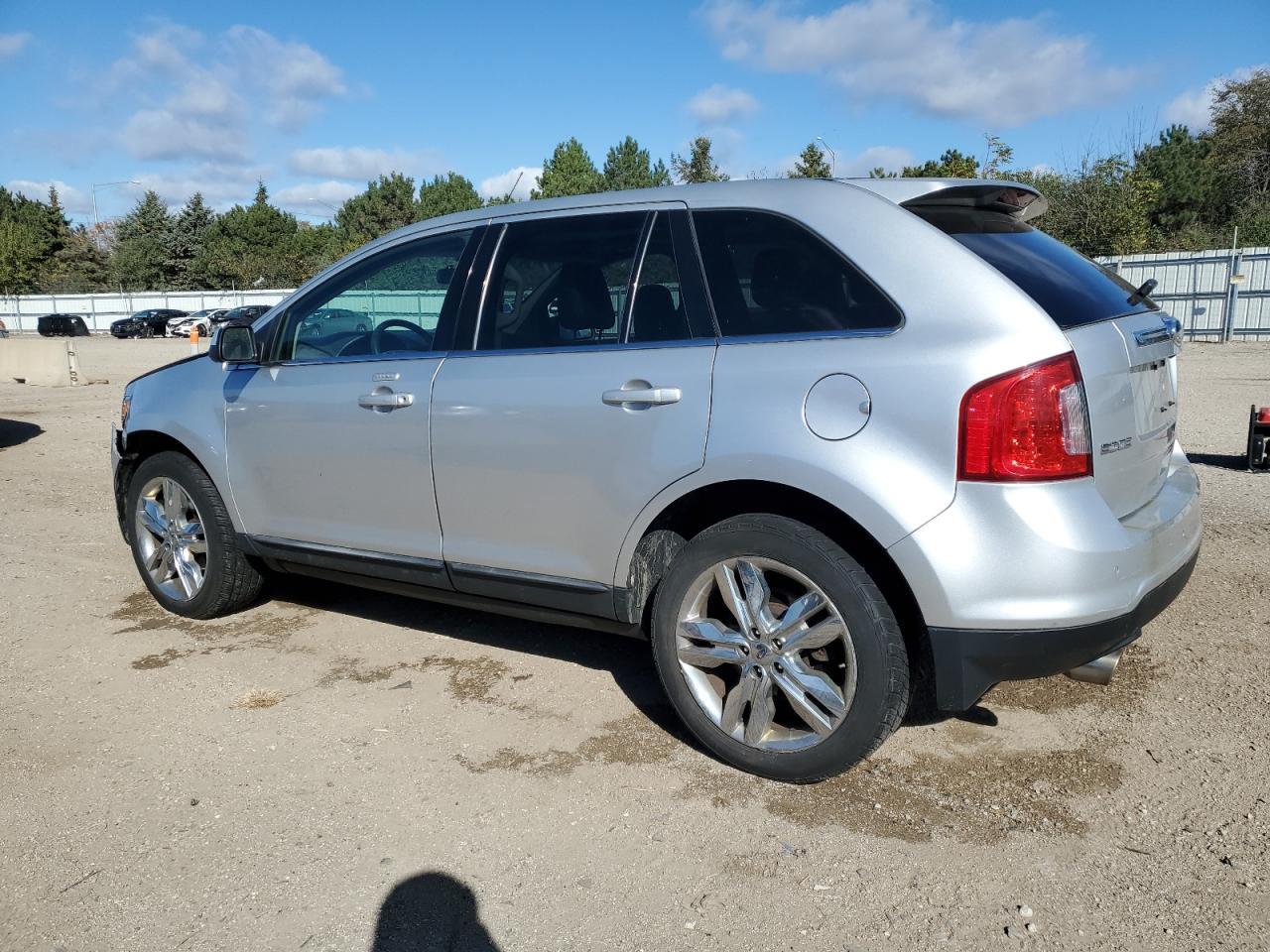 2011 Ford Edge Limited - Image 2