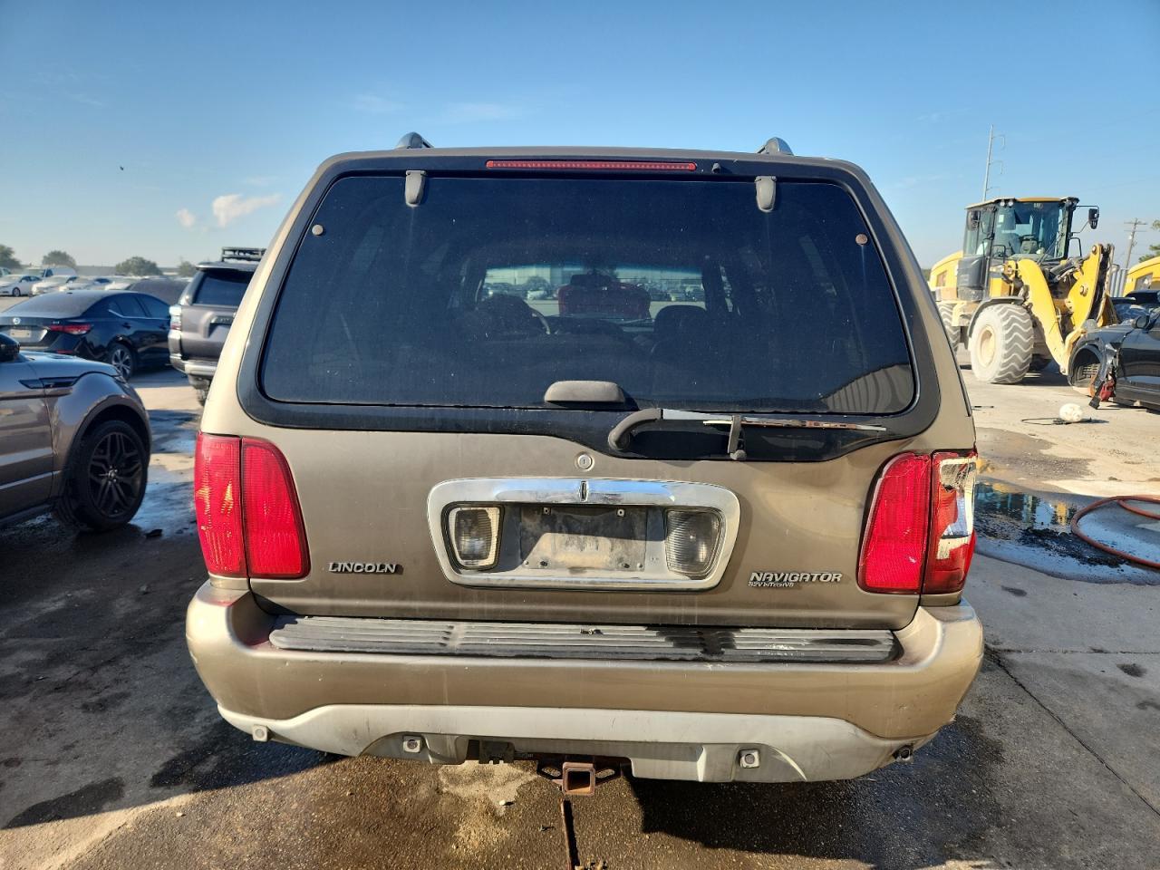 2002 Lincoln Navigator - Image 6