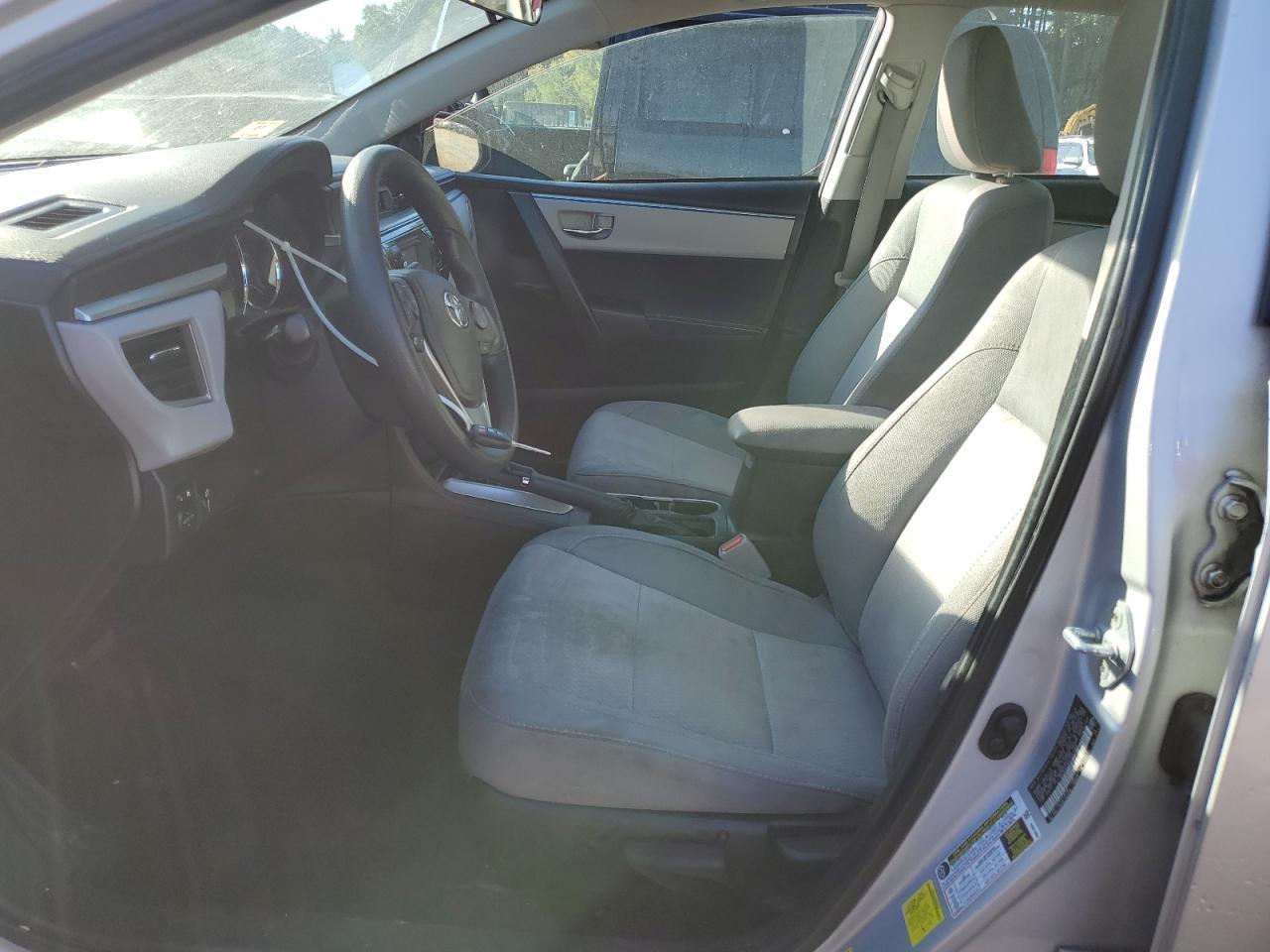2015 Toyota Corolla Le - Фото 7