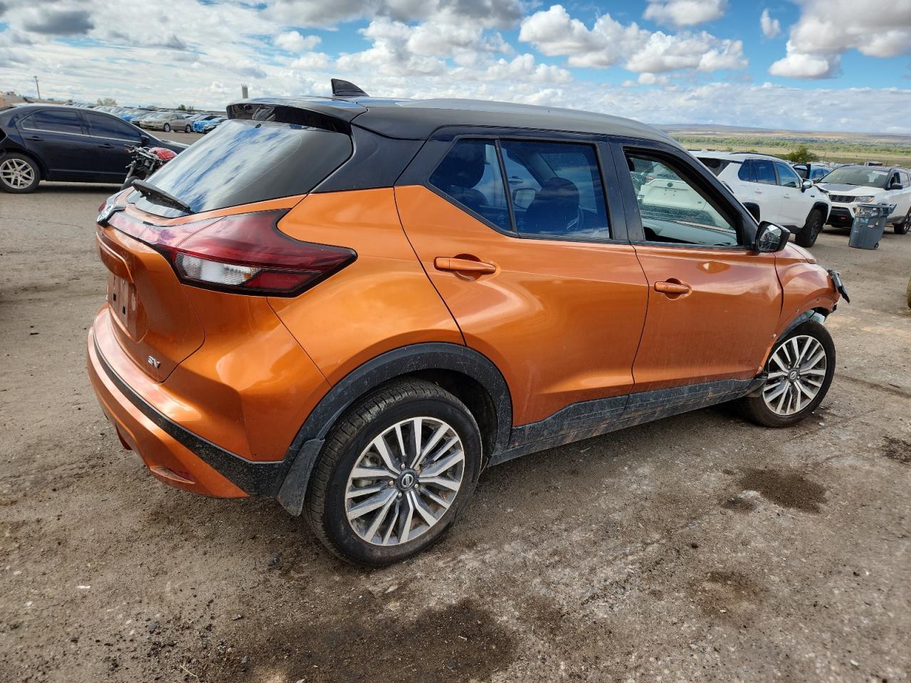 2021 Nissan Kicks Sv - Image 3