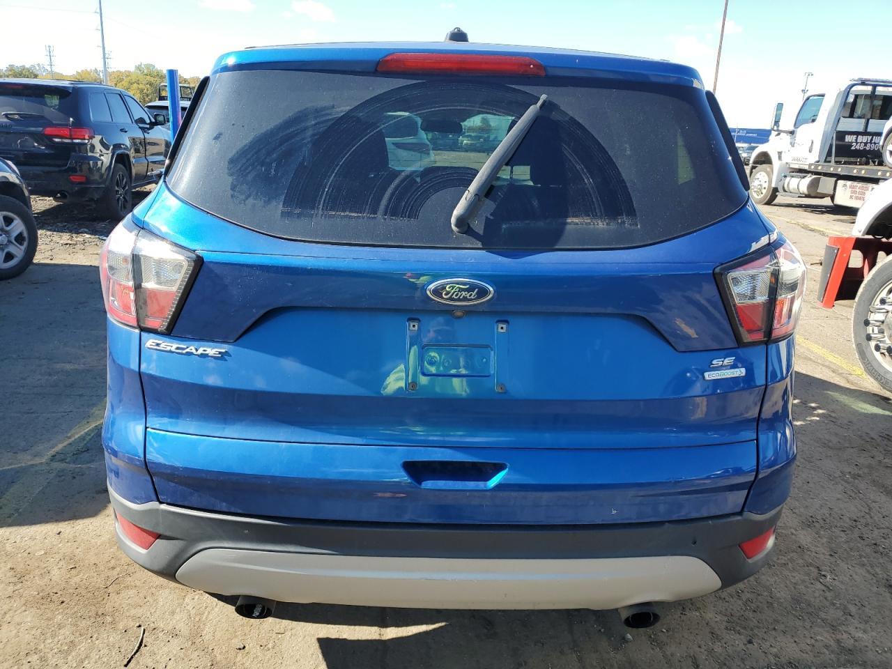 2017 Ford Escape Se - Фото 6