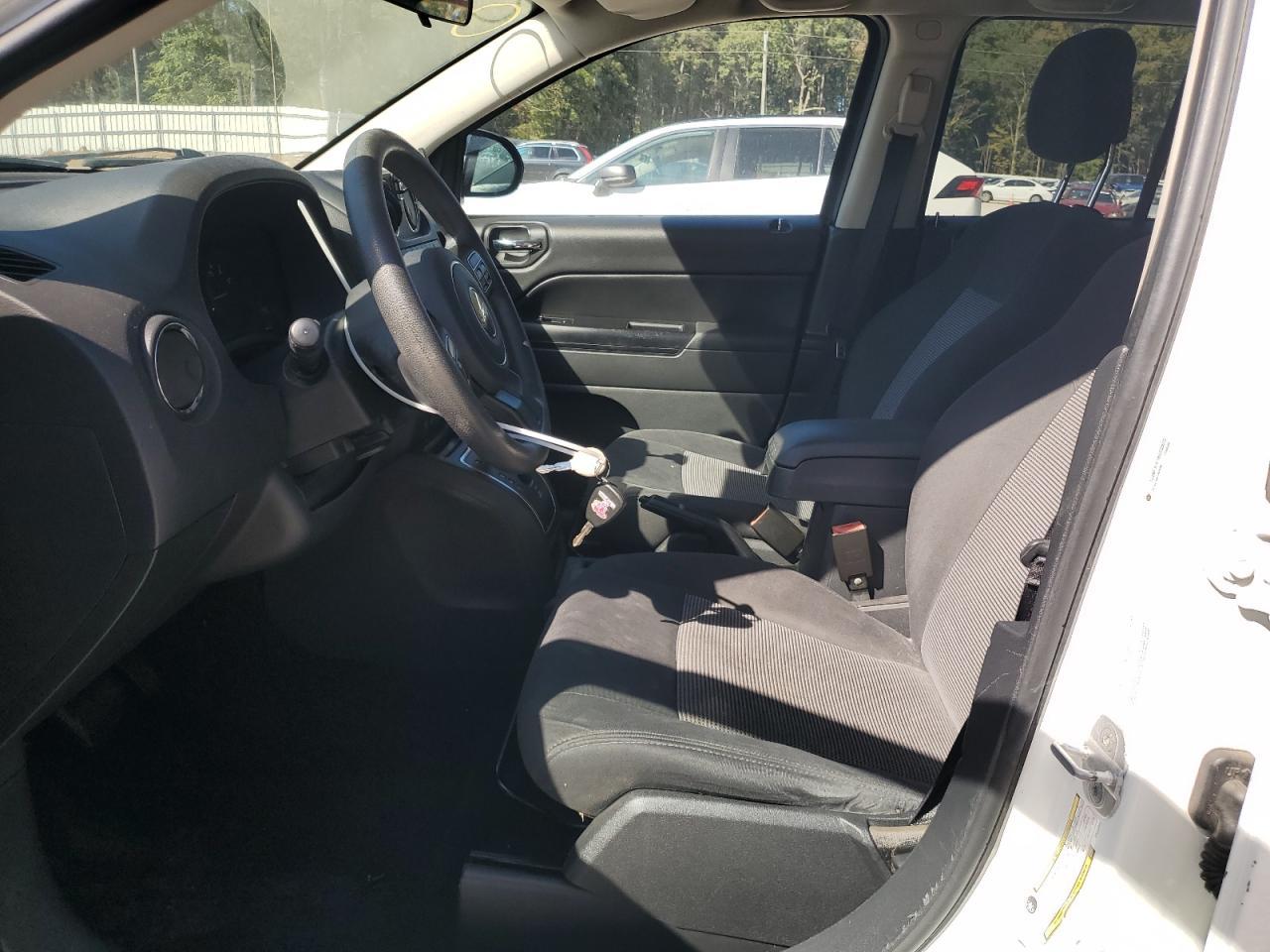 2011 Jeep Compass Sport - Фото 7