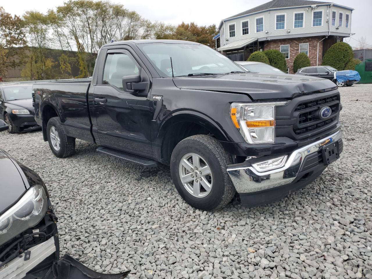 2022 Ford F150 - Image 4