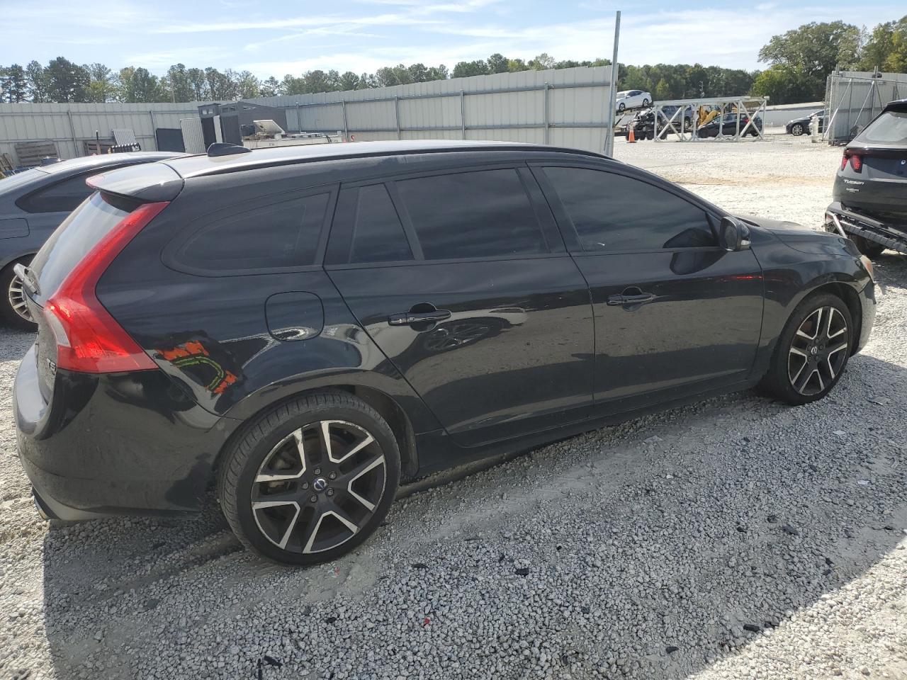 2018 Volvo V60 T5 Dynamic - Фото 3