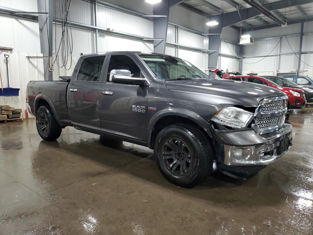 2016 Ram 1500 Laramie - Фото 4
