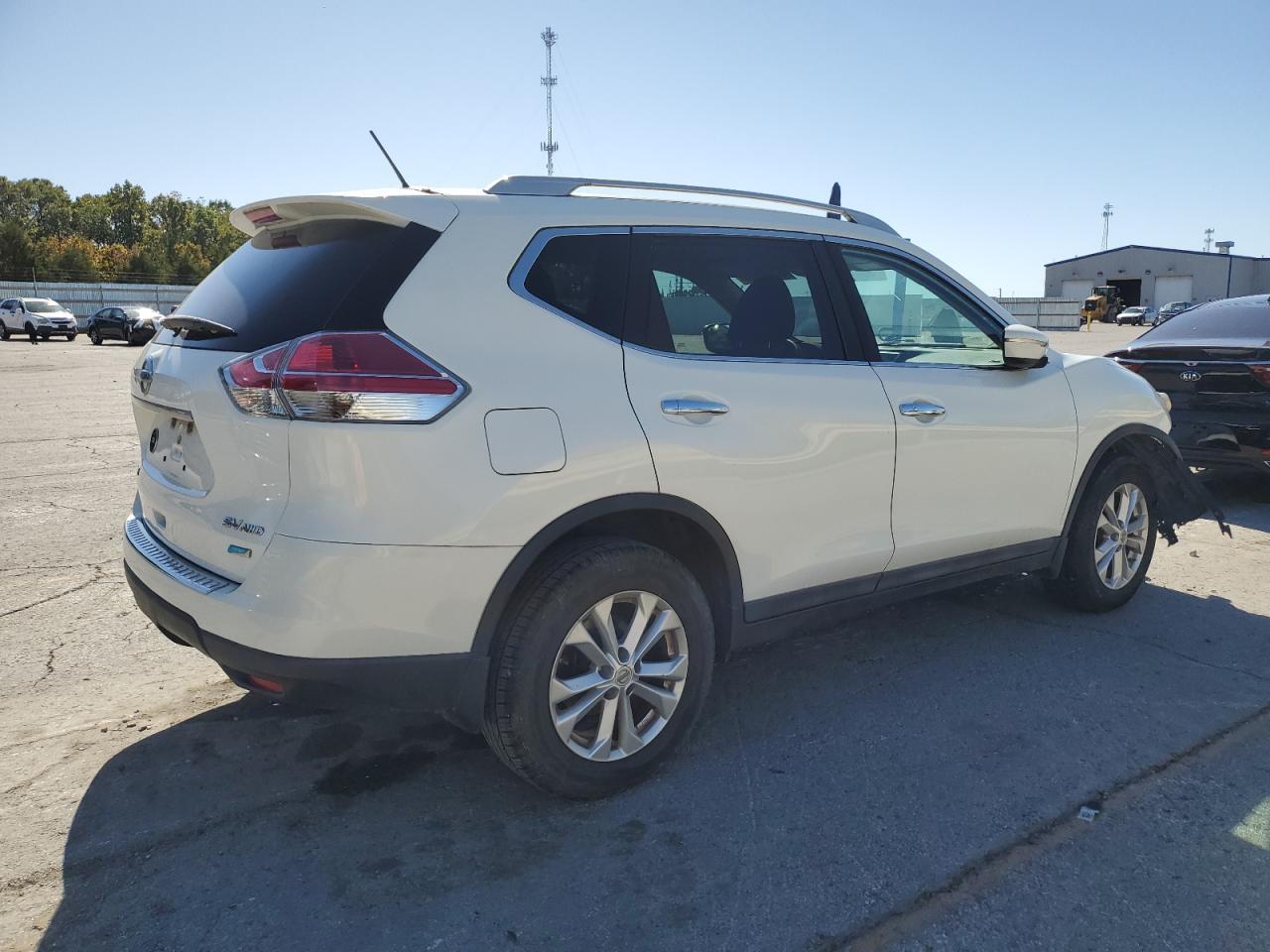 2014 Nissan Rogue S - Фото 3