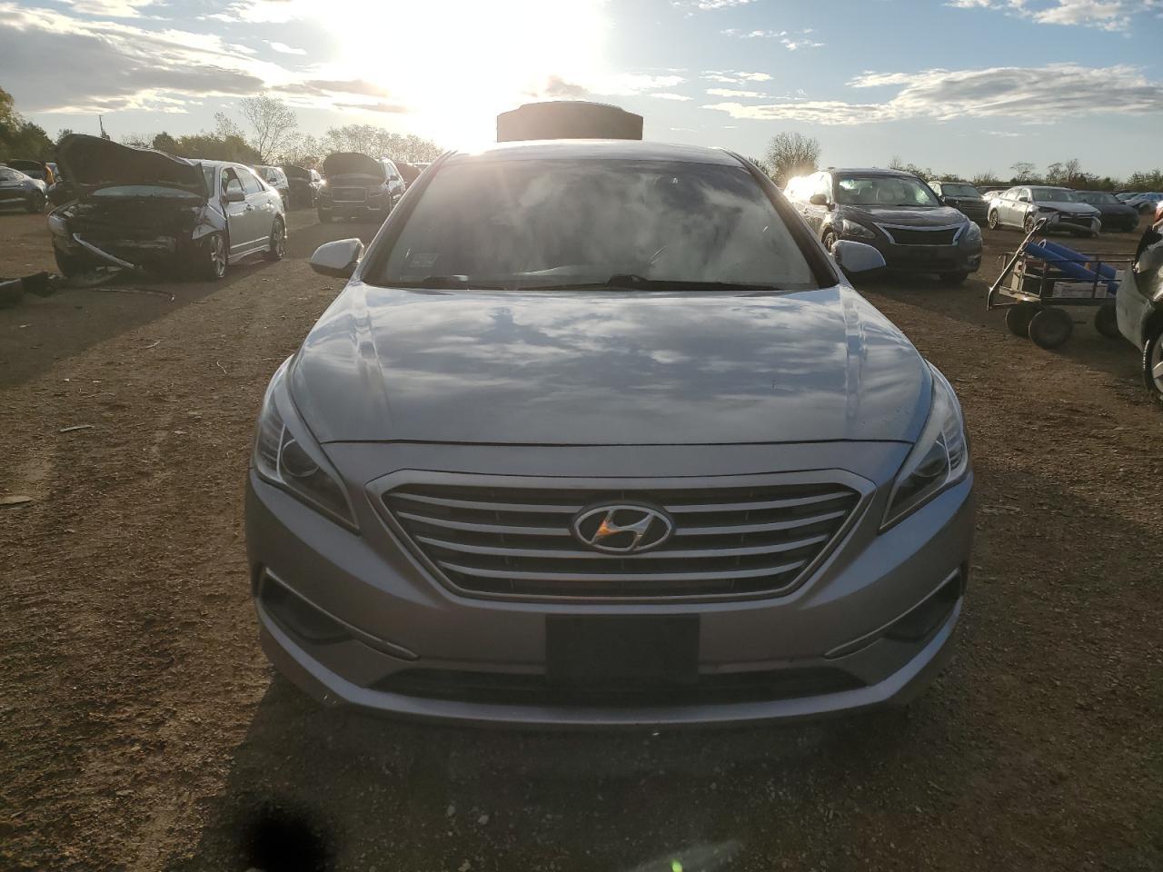 2016 Hyundai Sonata Se - Фото 5
