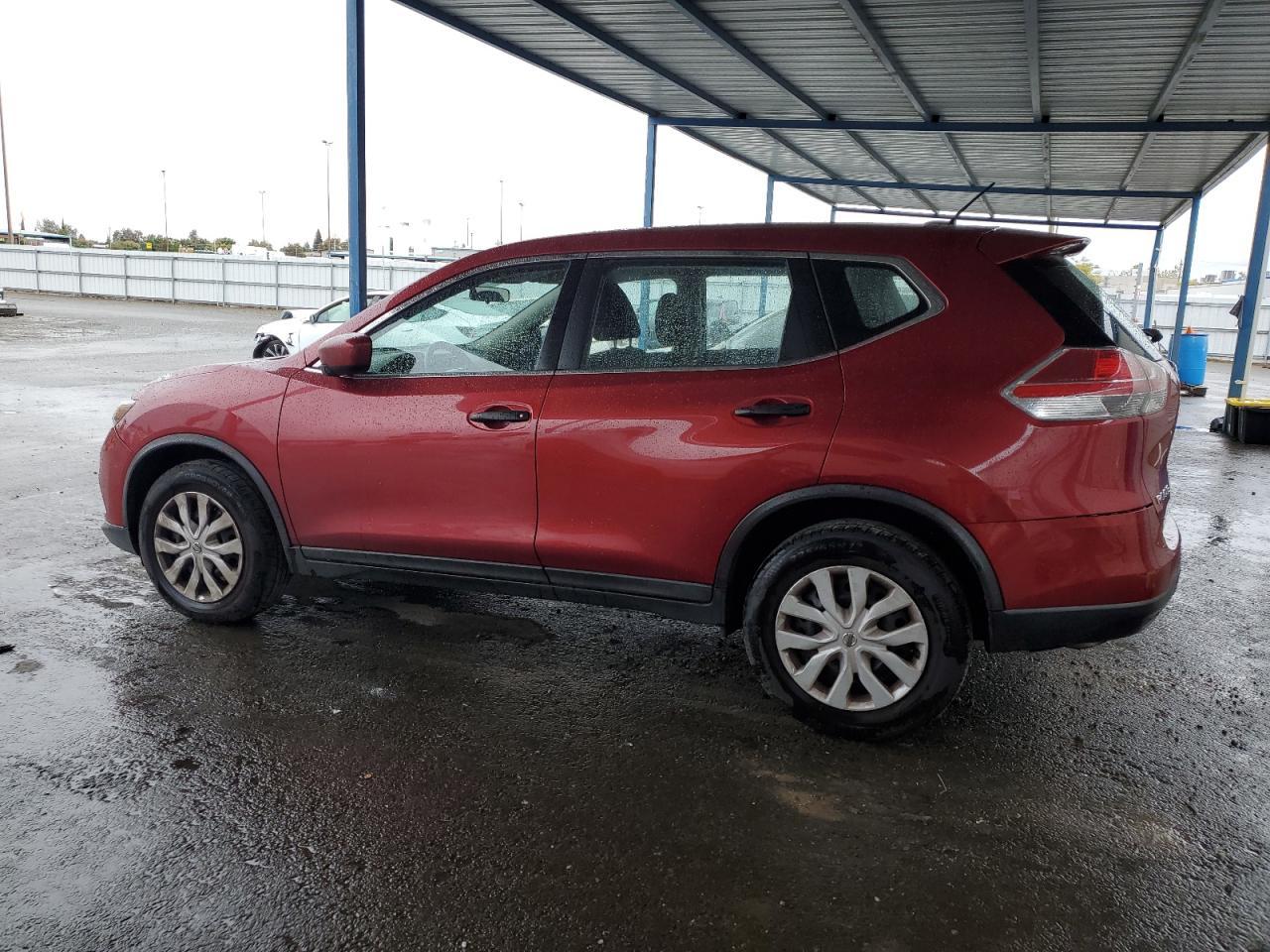 2016 Nissan Rogue S - Фото 2