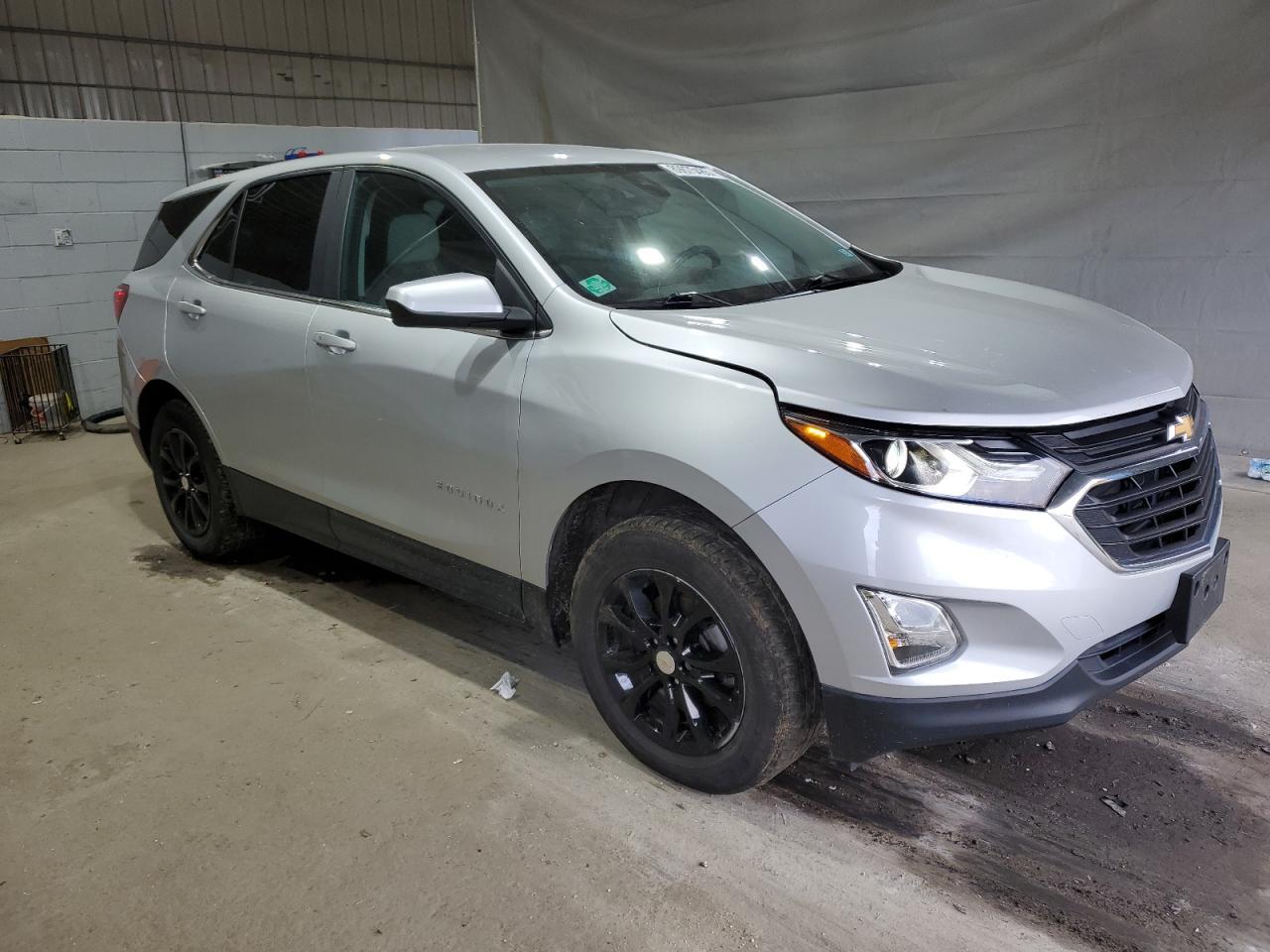 2021 Chev Equinox - Фото 4