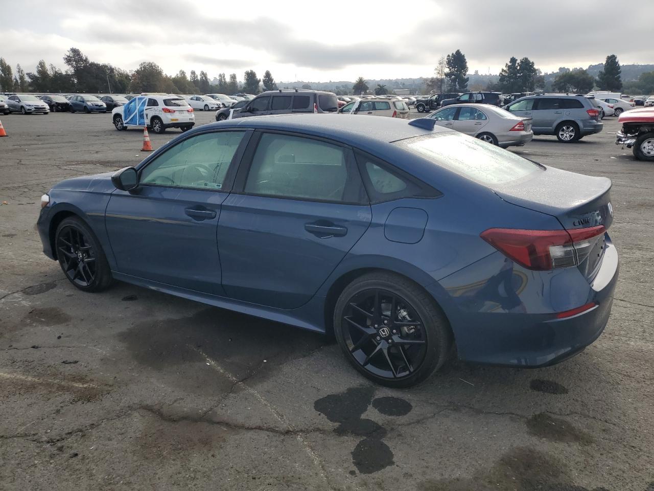 2026 Honda Civic Sport - Image 2