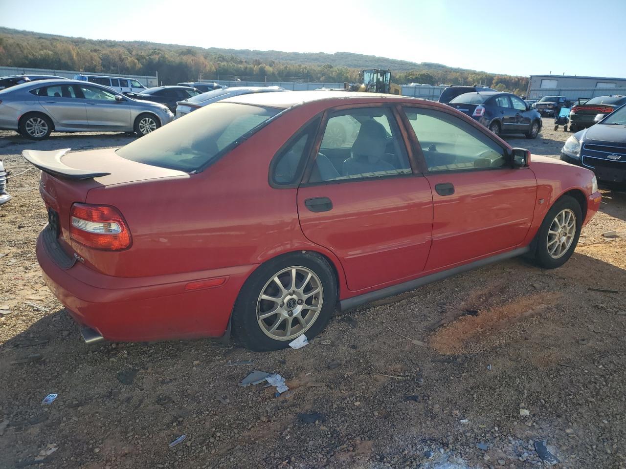 2004 Volvo S40 1.9T - Фото 3