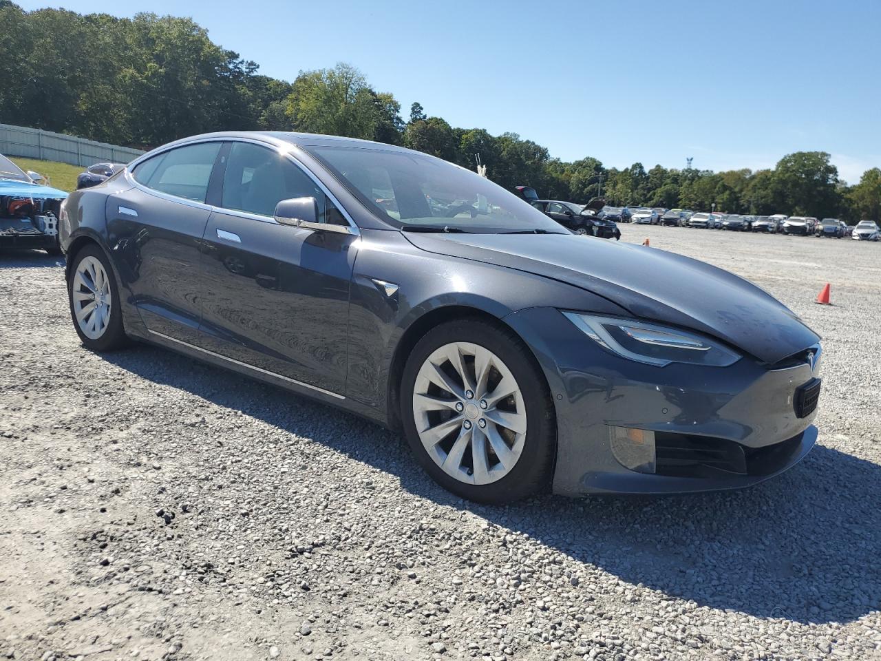 2016 Tesla Model S - Image 4