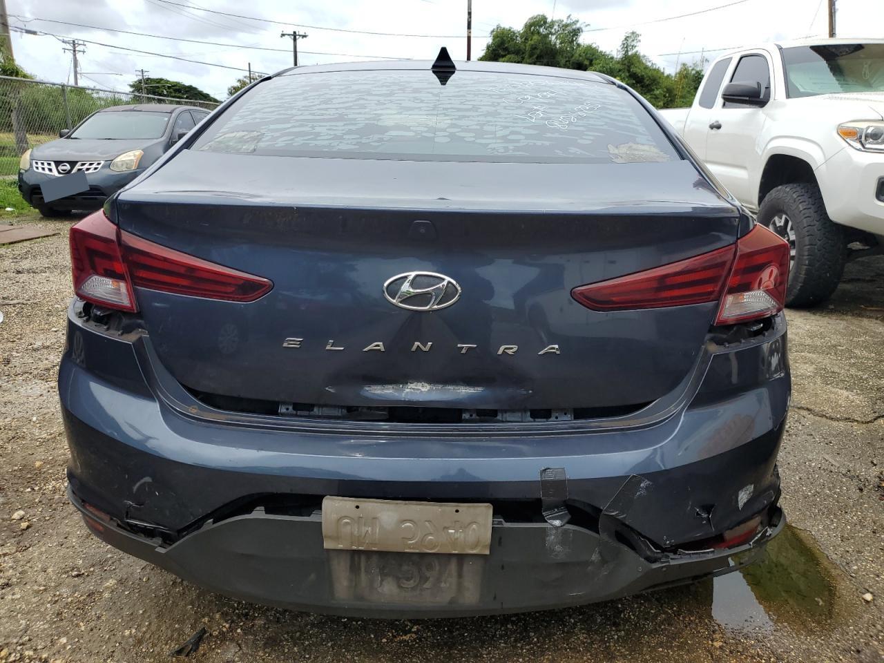 2020 Hyundai Elantra Se - Фото 6