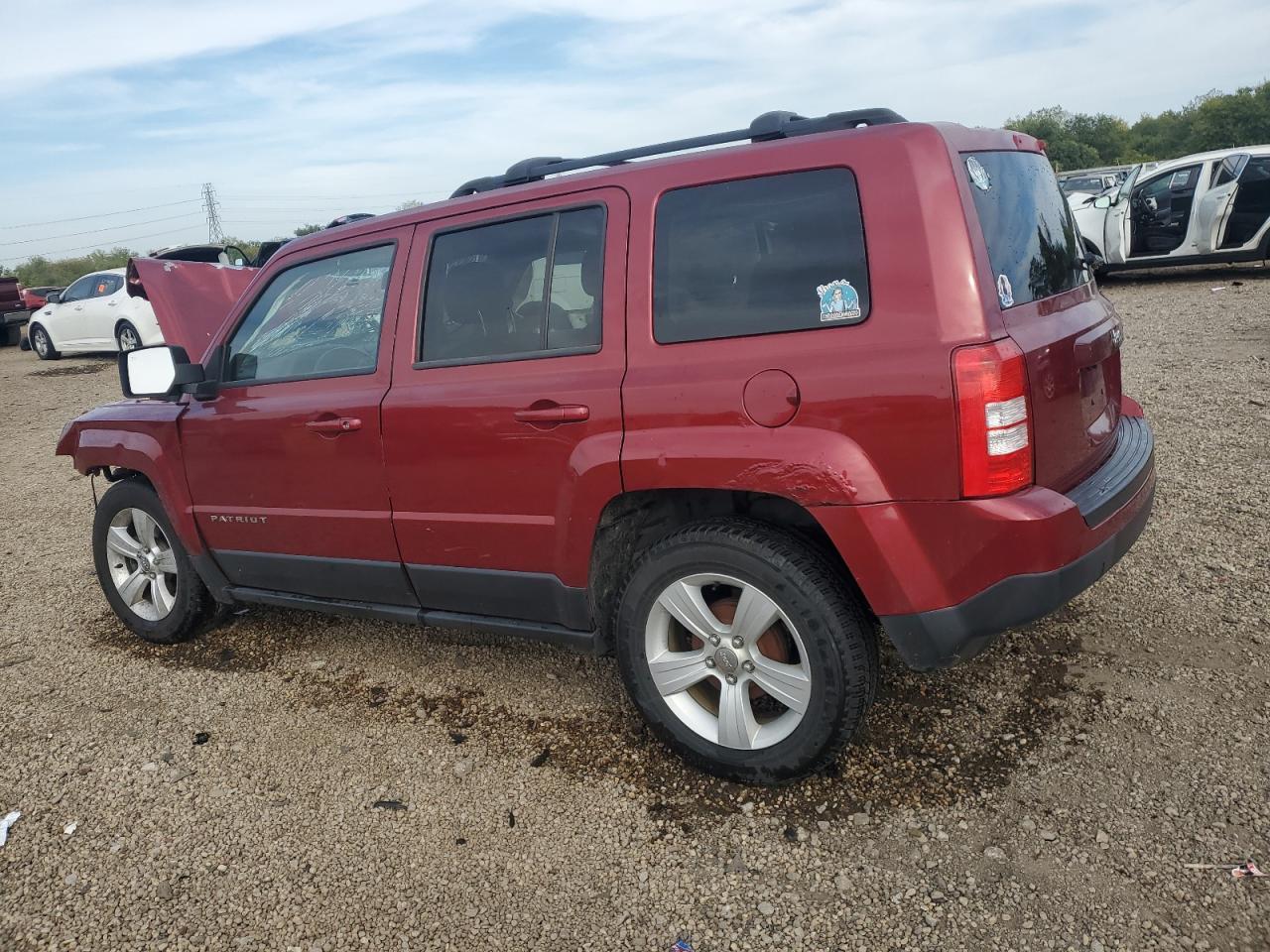 2013 Jeep Patriot Latitude - Фото 2
