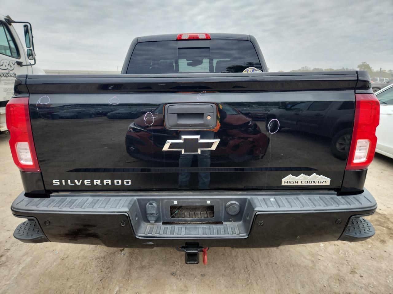 2018 Chevrolet Silverado K1500 High Country - Image 6